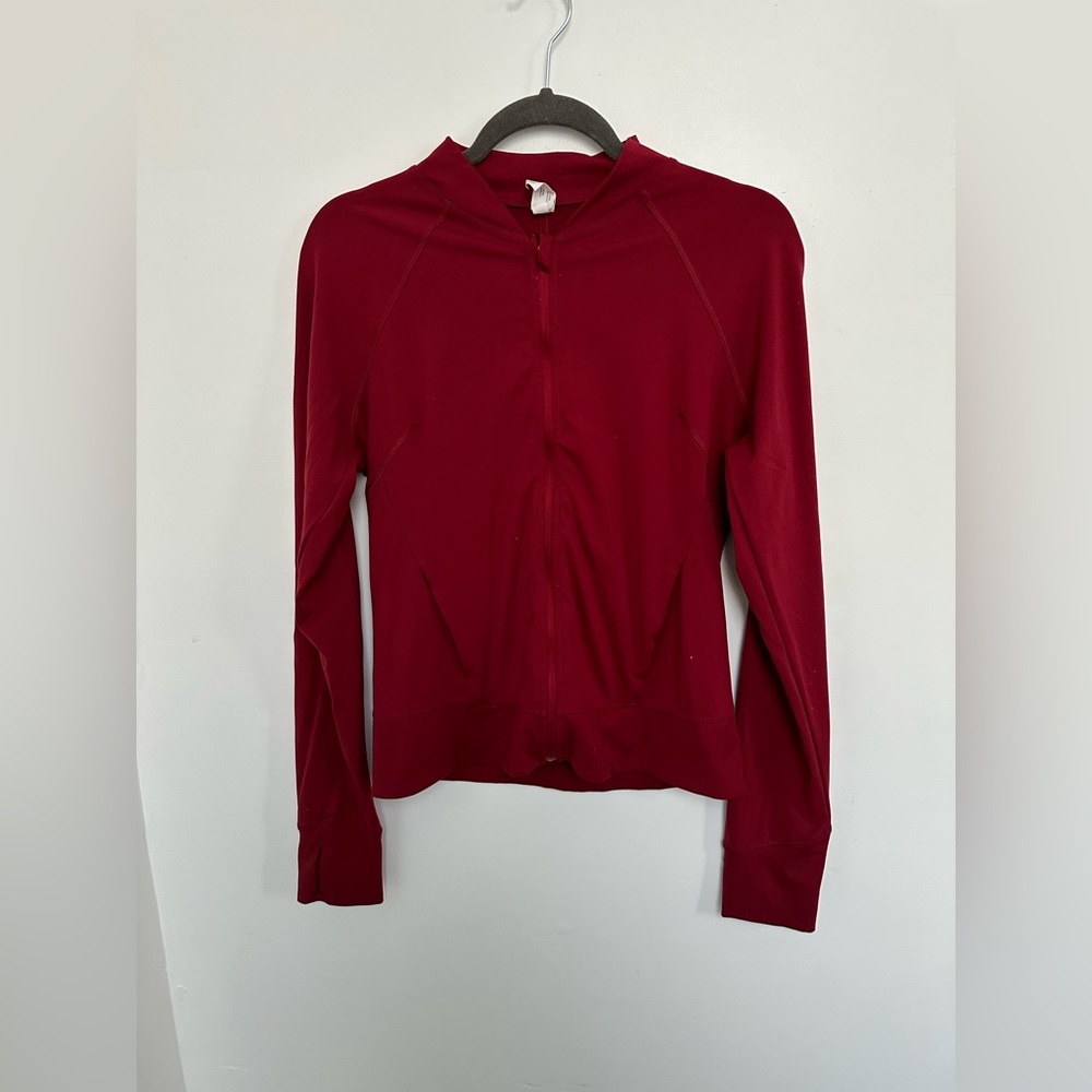 Yogalicious zip-up athletic jacket. Size L